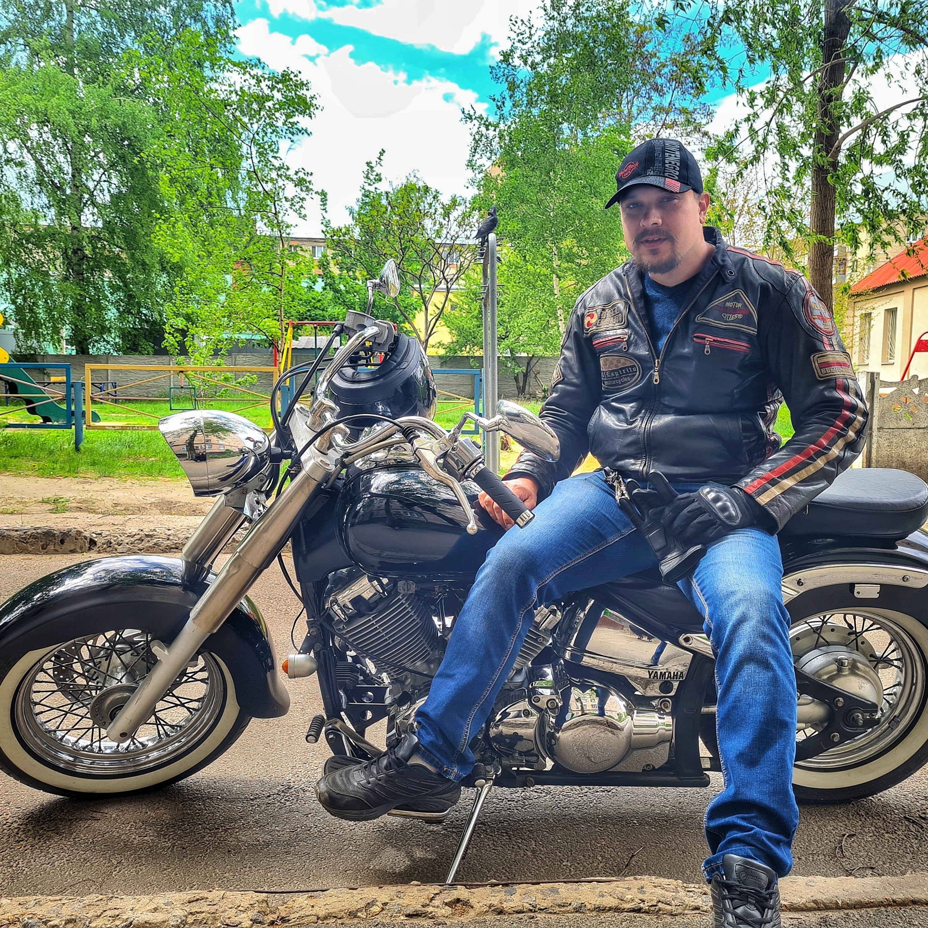 Олександр Ємельянов 